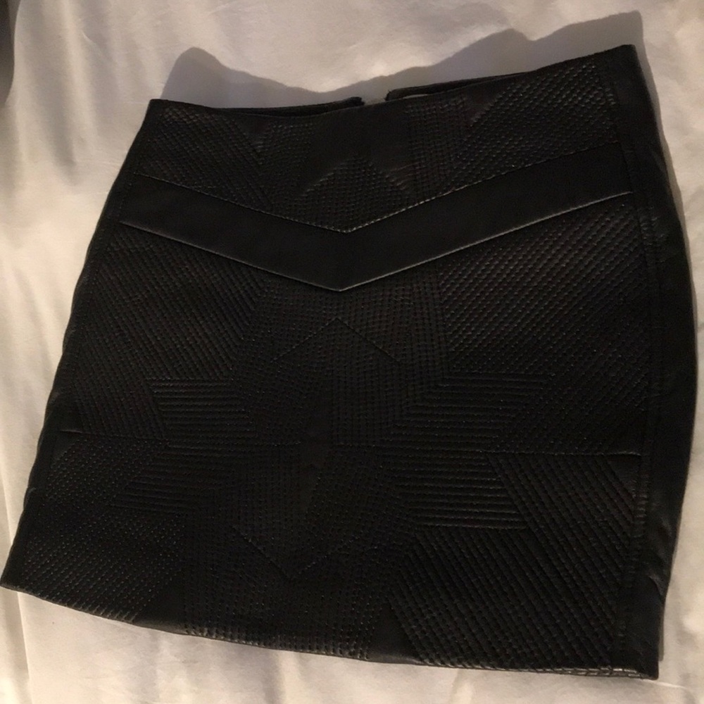 IRO leather mini skirt NEW WITOUT TAGS